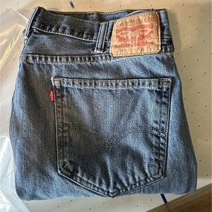 Levi’s Jeans 505 Regular Fit 38x30 Blue Straight Leg Small Hole Good